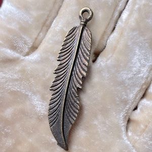 🪶 boho 🌀 bronze feather pendant  🪶